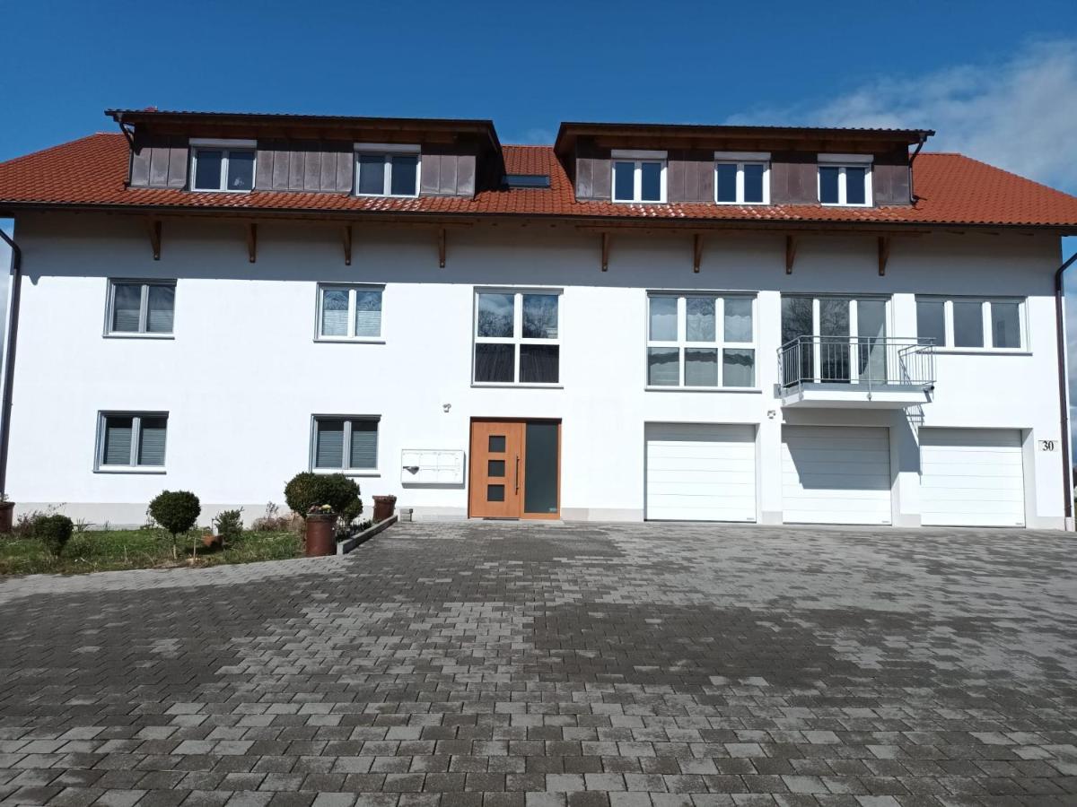 Ferienwohnungen Weishaupt Pfingstweider Strasse 30 Meckenbeuren Buitenkant foto