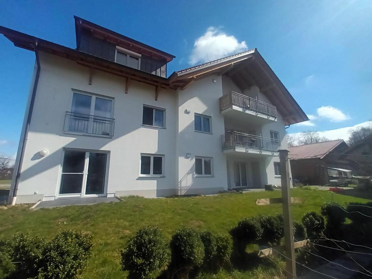 Ferienwohnungen Weishaupt Pfingstweider Strasse 30 Meckenbeuren Buitenkant foto